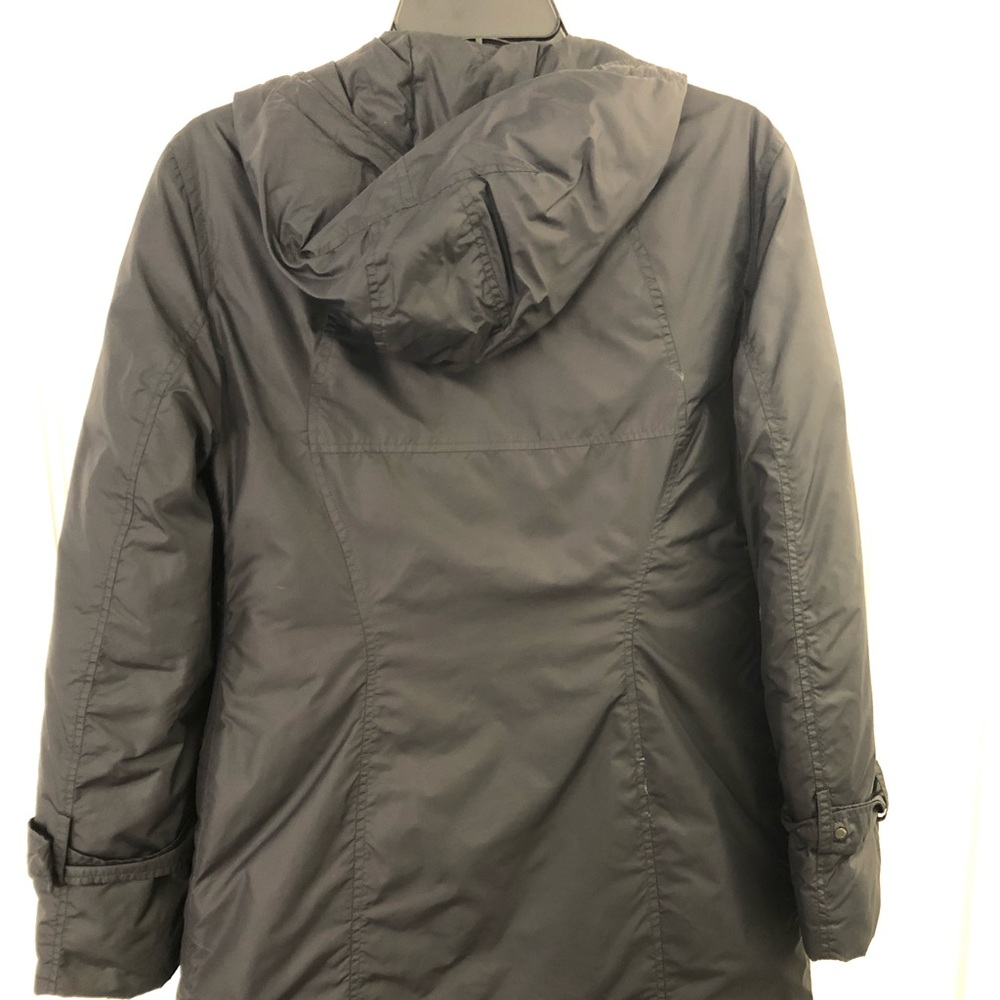 Add puffer coat - Picture 3 of 4